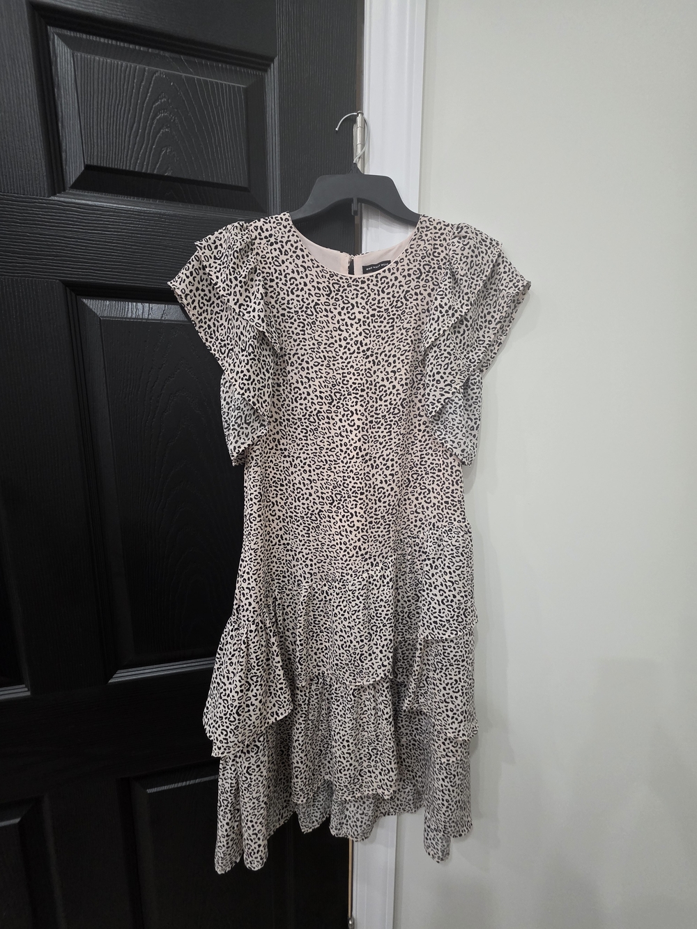 Who What Wear Beige and Black Leopard Print Ruffle Mini Dress